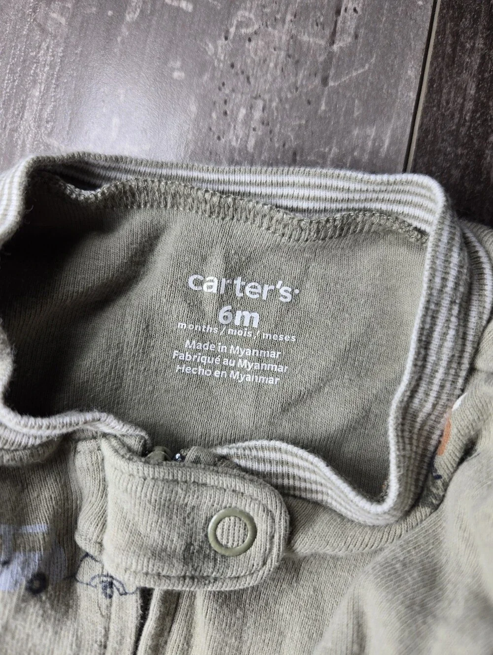 Carter's Baby Boy Soft Green Baby One-Piece Footed Sleeper Size 6m Buffalo